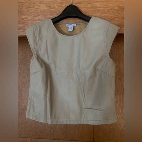 Sincerely Jules top - Picture 2 of 3